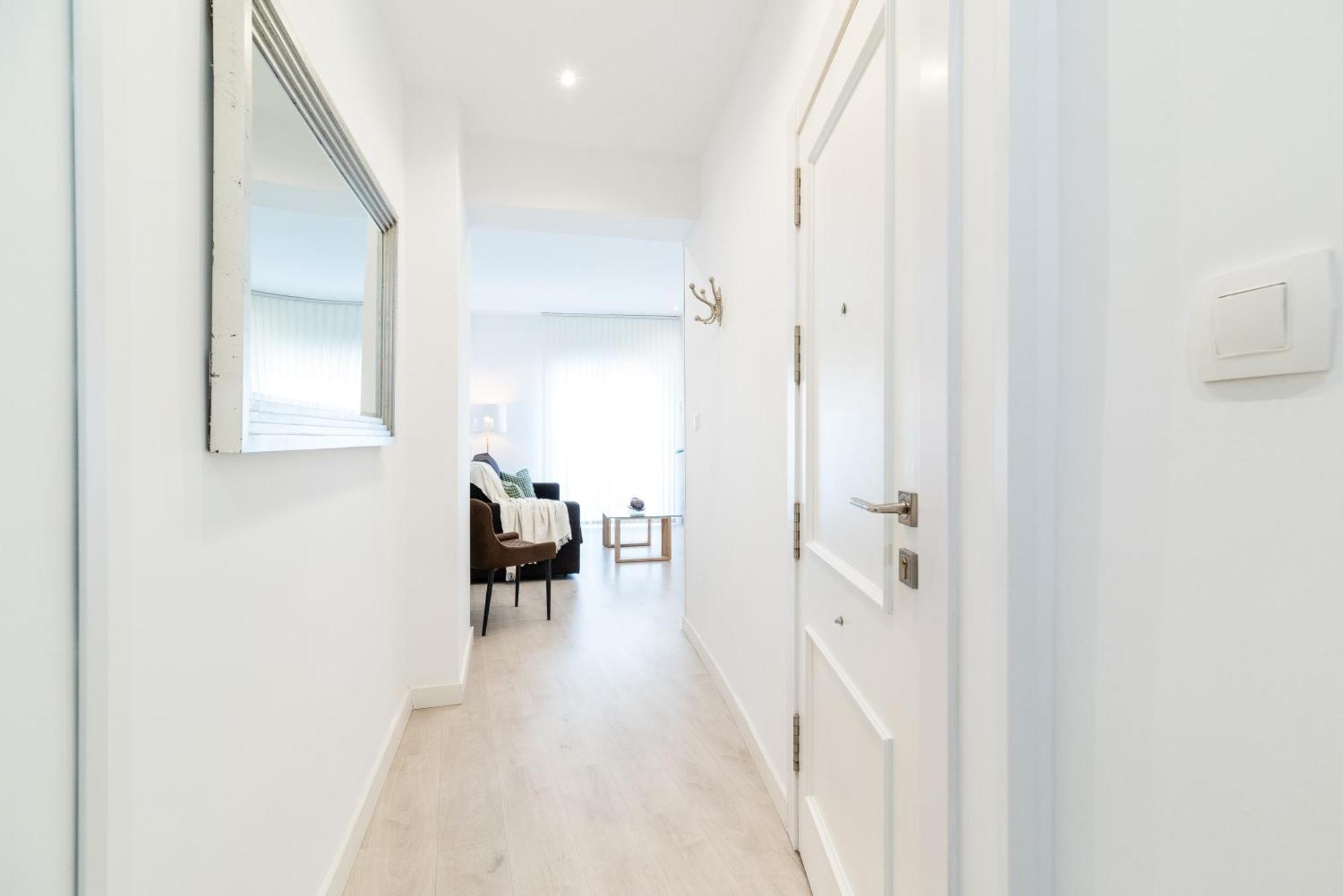 Wekey Homes Granada, Elvira Suites Centro Екстериор снимка
