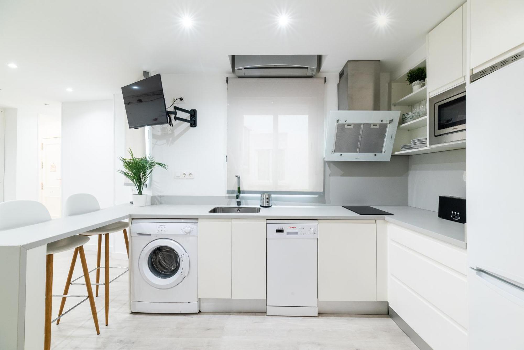 Wekey Homes Granada, Elvira Suites Centro Екстериор снимка