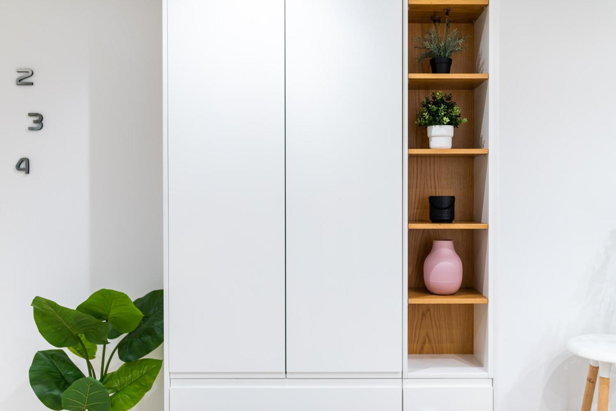 Wekey Homes Granada, Elvira Suites Centro Екстериор снимка