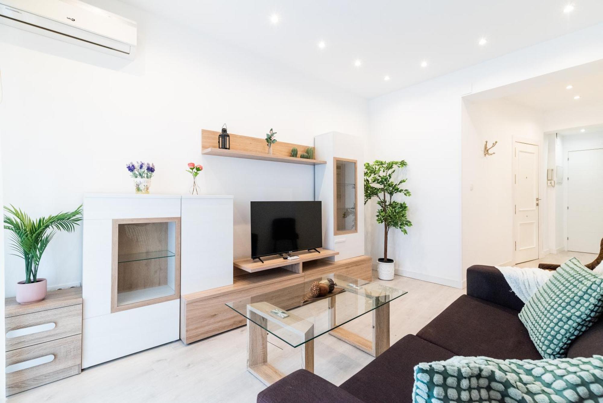 Wekey Homes Granada, Elvira Suites Centro Екстериор снимка
