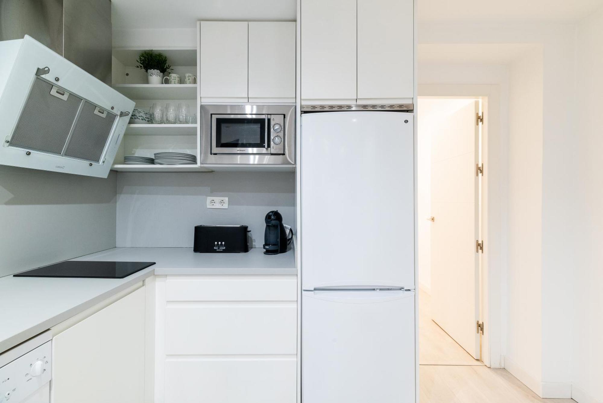Wekey Homes Granada, Elvira Suites Centro Екстериор снимка