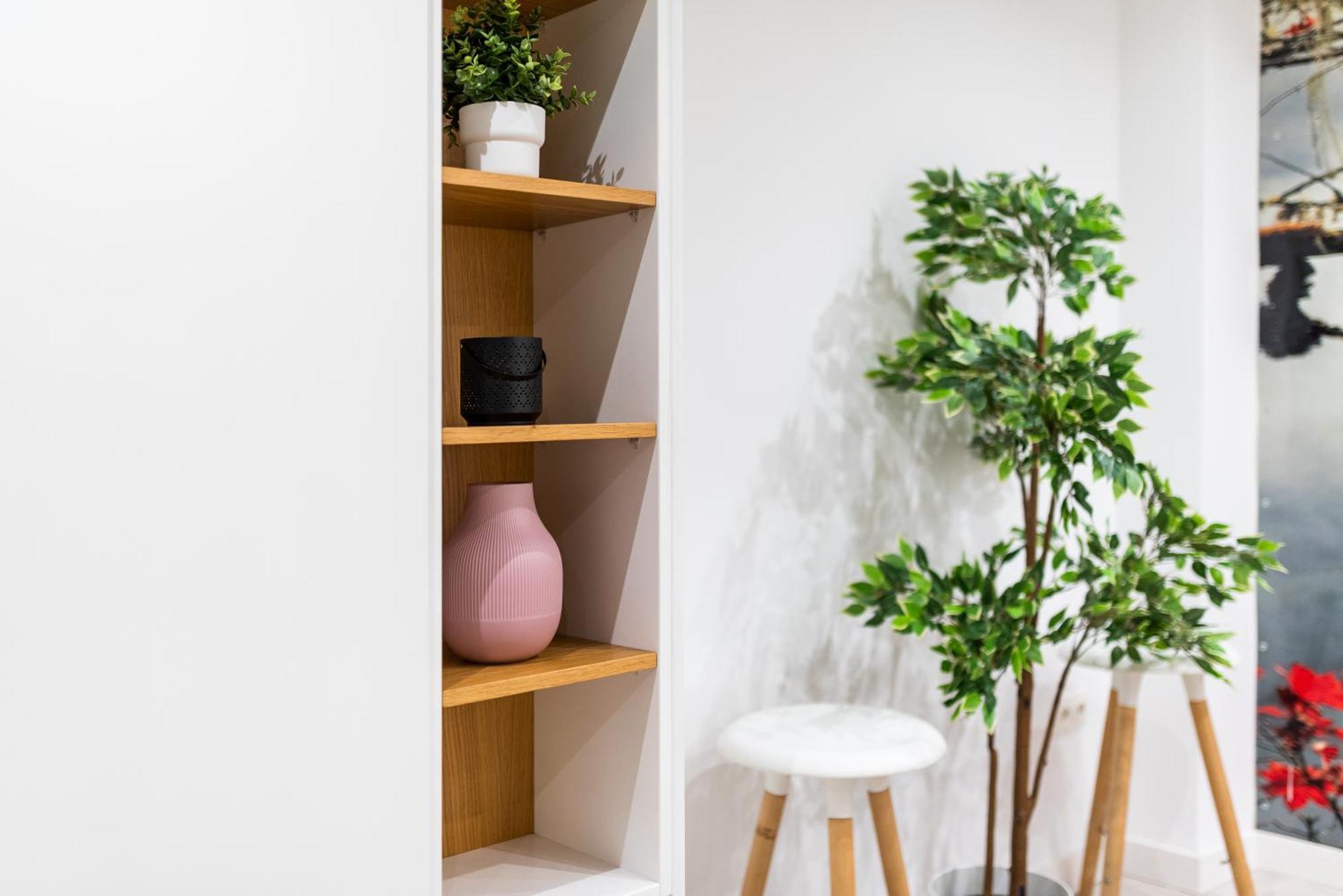 Wekey Homes Granada, Elvira Suites Centro Екстериор снимка
