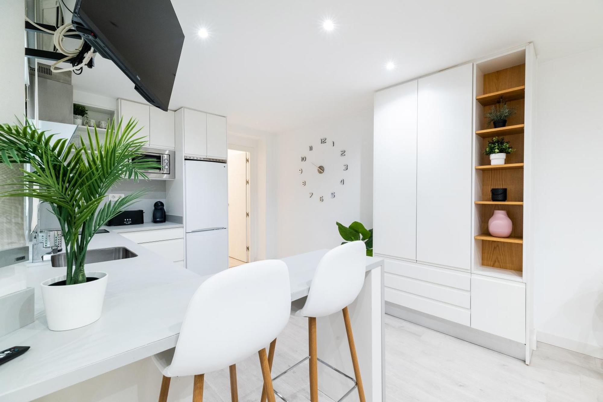 Wekey Homes Granada, Elvira Suites Centro Екстериор снимка